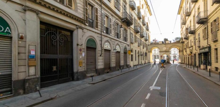 Il Salotto Di Torino Centrale In Piazza Vittorio Luaran gambar